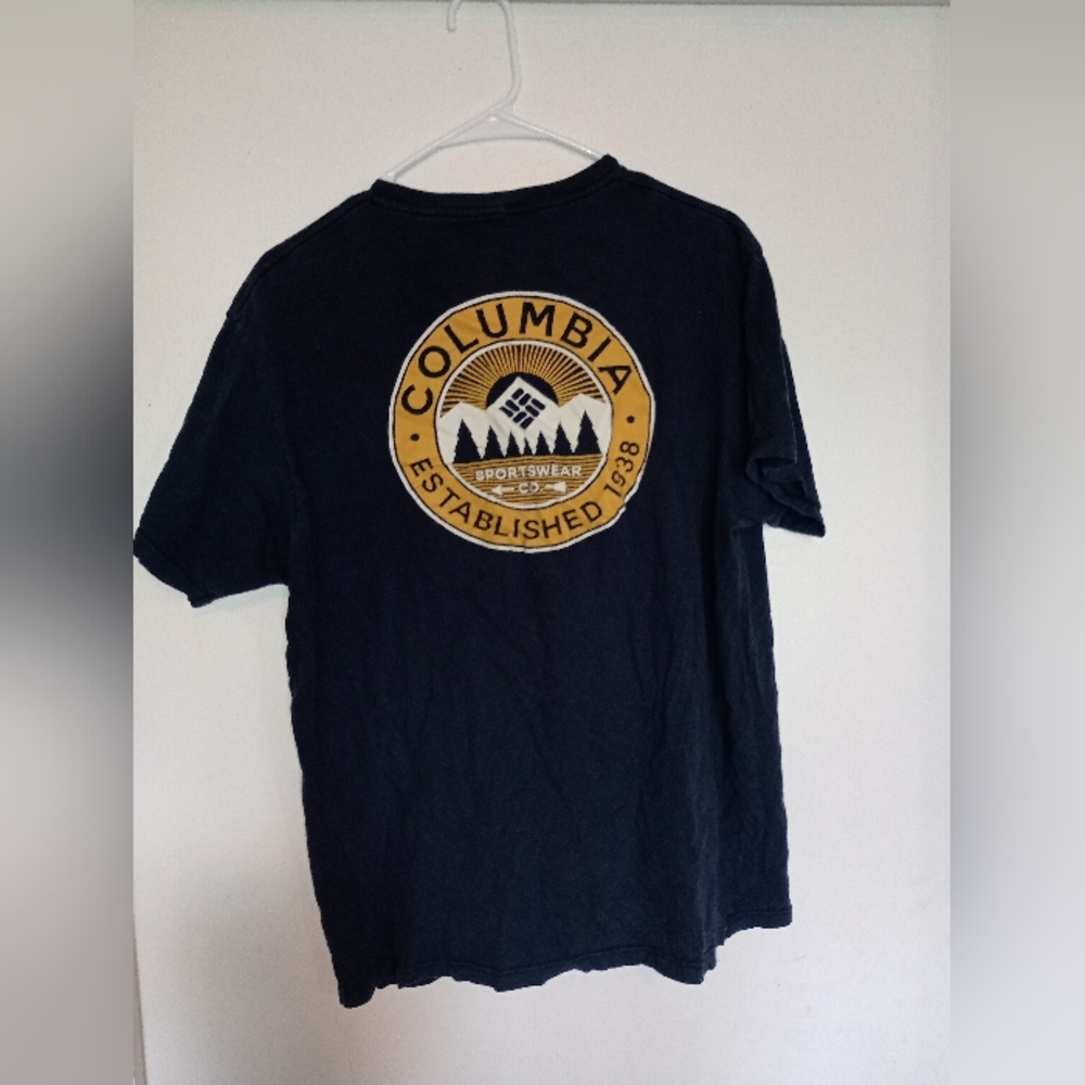 Men's Columbia T-shirt